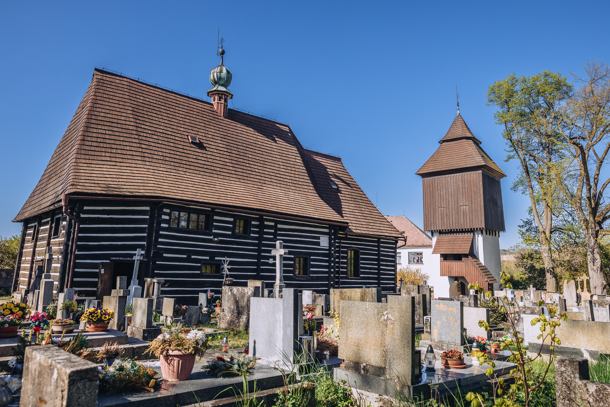 Kostel sv. Jana Křtitele ve Slavoňově