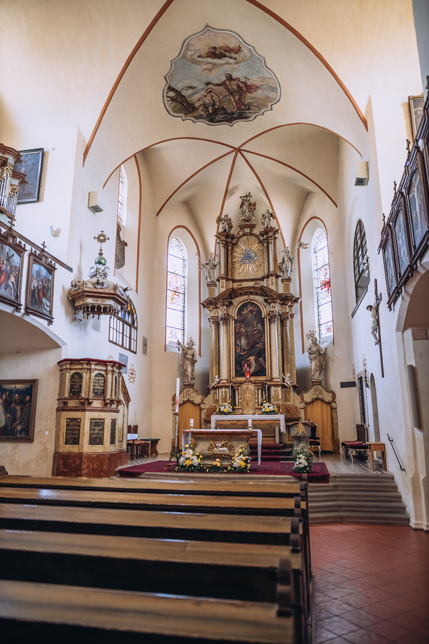 Kostel Nejsvetejsi trojice_05